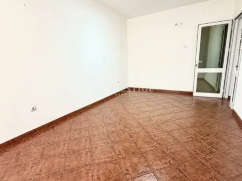 Rent, one bedroom apartment, 45m², Centar, Podgorica - image 8