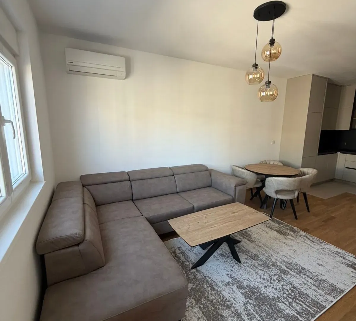 Rent, one bedroom apartment, 50m², Stari Aerodrom, Podgorica