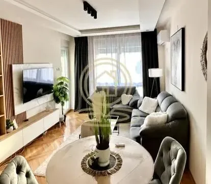 Sale, one bedroom apartment, 40m², Pantelej, Niš - image 3