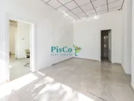 Rent, office space, 220m², Autobuska stanica, Podgorica - image 2