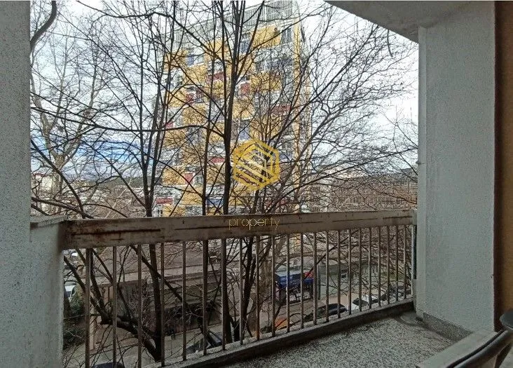 Prodaja, dvosoban stan, 75m², Centar, Podgorica
