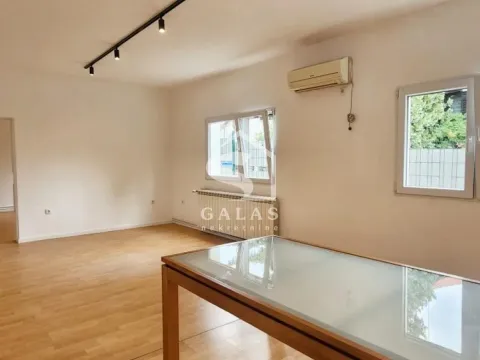 Izdavanje, kuća, 100m², Zeleno Brdo, Zvezdara Sve Podlokacije - image 4