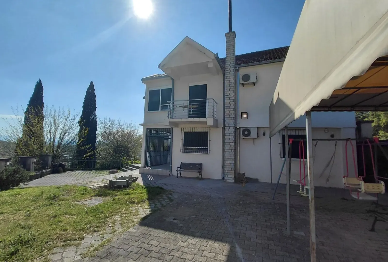 Sale, house, 200m², Doljani, Podgorica