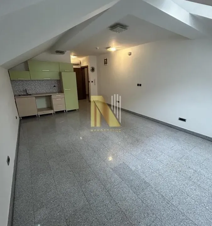 Rent, office space, 44m², Centar, Novi Sad