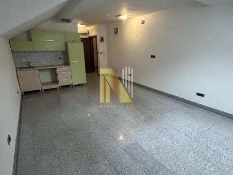 Poslovni prostor in Centar