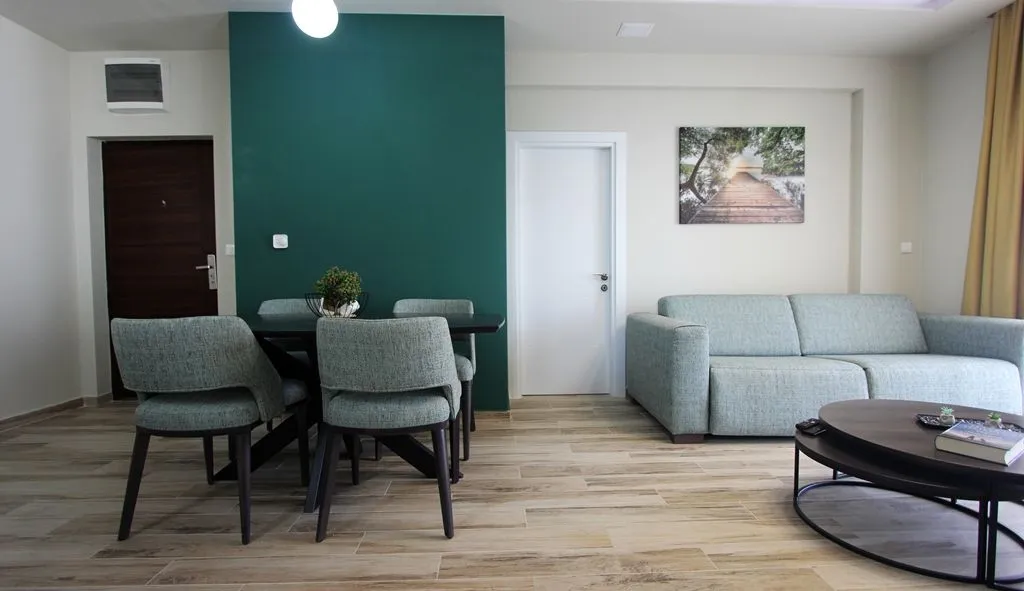 Prodaja, dvosoban stan, 68m², Bečići, Budva