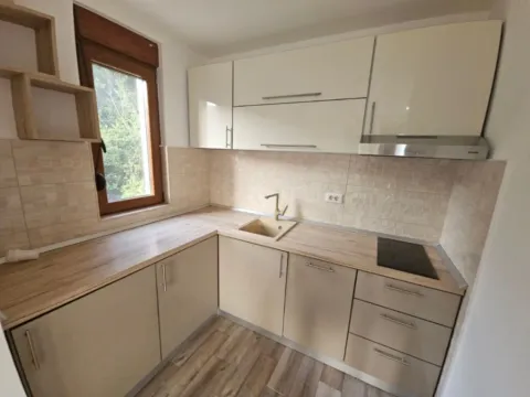 Sale, two bedroom apartment, 63m², Lazi, Budva - image 7