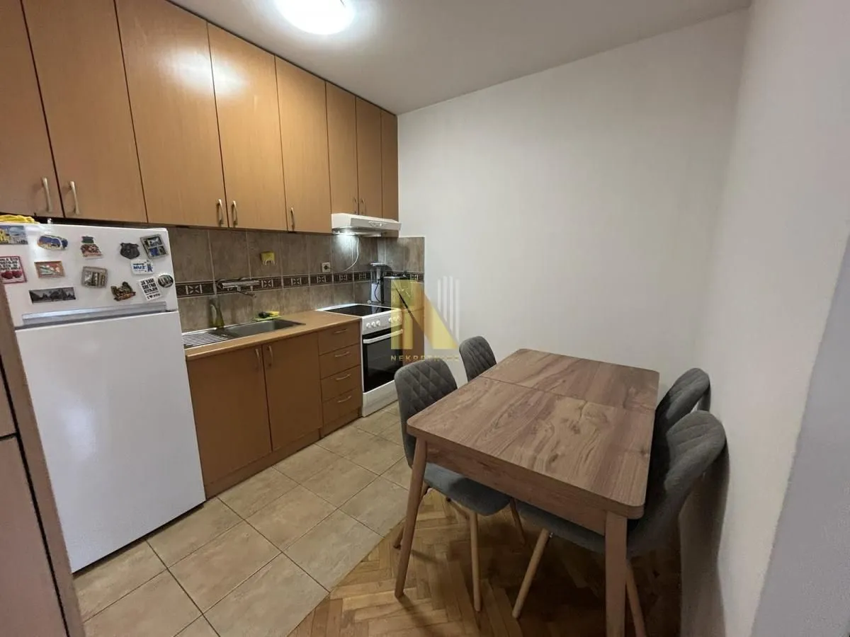 Prodaja, jednosoban stan, 44m², Grbavica, Novi Sad Sve Podlokacije
