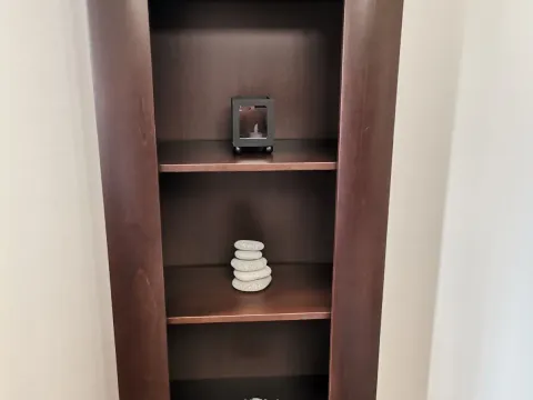 Rent, one bedroom apartment, 50m², Podkošljun, Budva - image 7