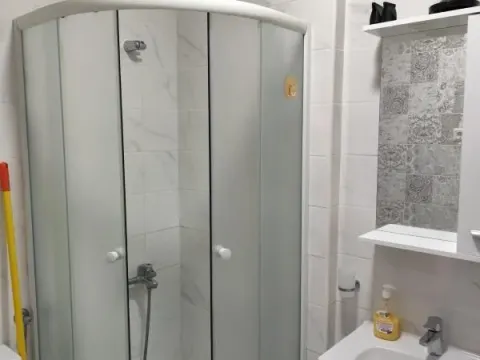 Sale, one bedroom apartment, 49m², Ulcinj, Crna Gora - image 8