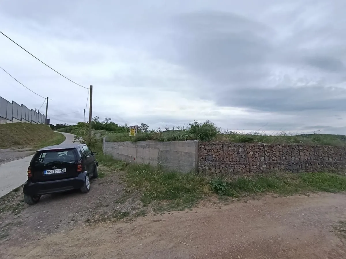Prodaja, plac, 1100m², Beočin, Srbija