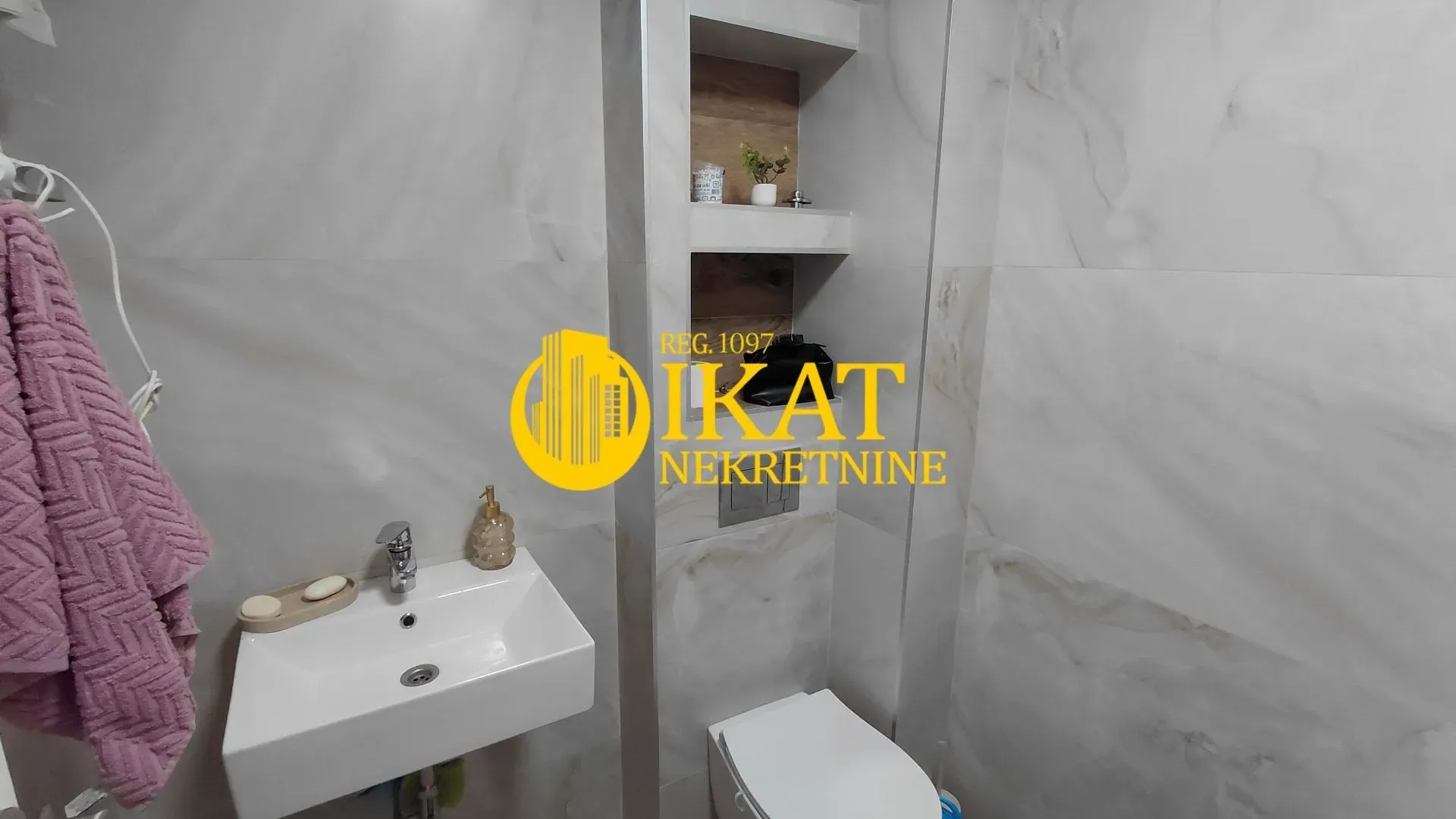 Izdavanje, dvosoban stan, 54m², Lekino Brdo, Voždovac Sve Podlokacije