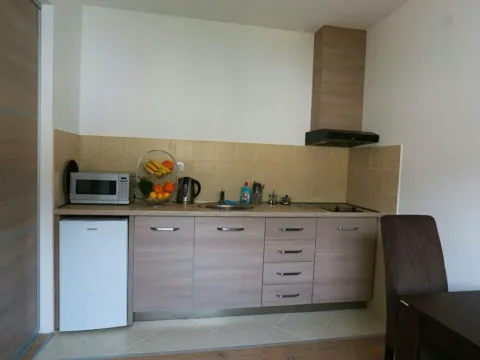 Sale, one bedroom apartment, 35m², Bečići, Budva - image 4