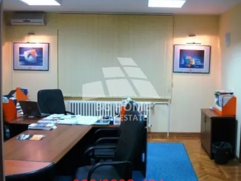 Izdavanje, poslovni prostor, 350m², Čukarica, Beograd - image 2