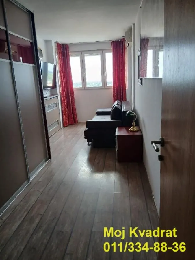 Rent, four bedroom apartment, 99m², Hala Pionir, Palilula Sve Podlokacije
