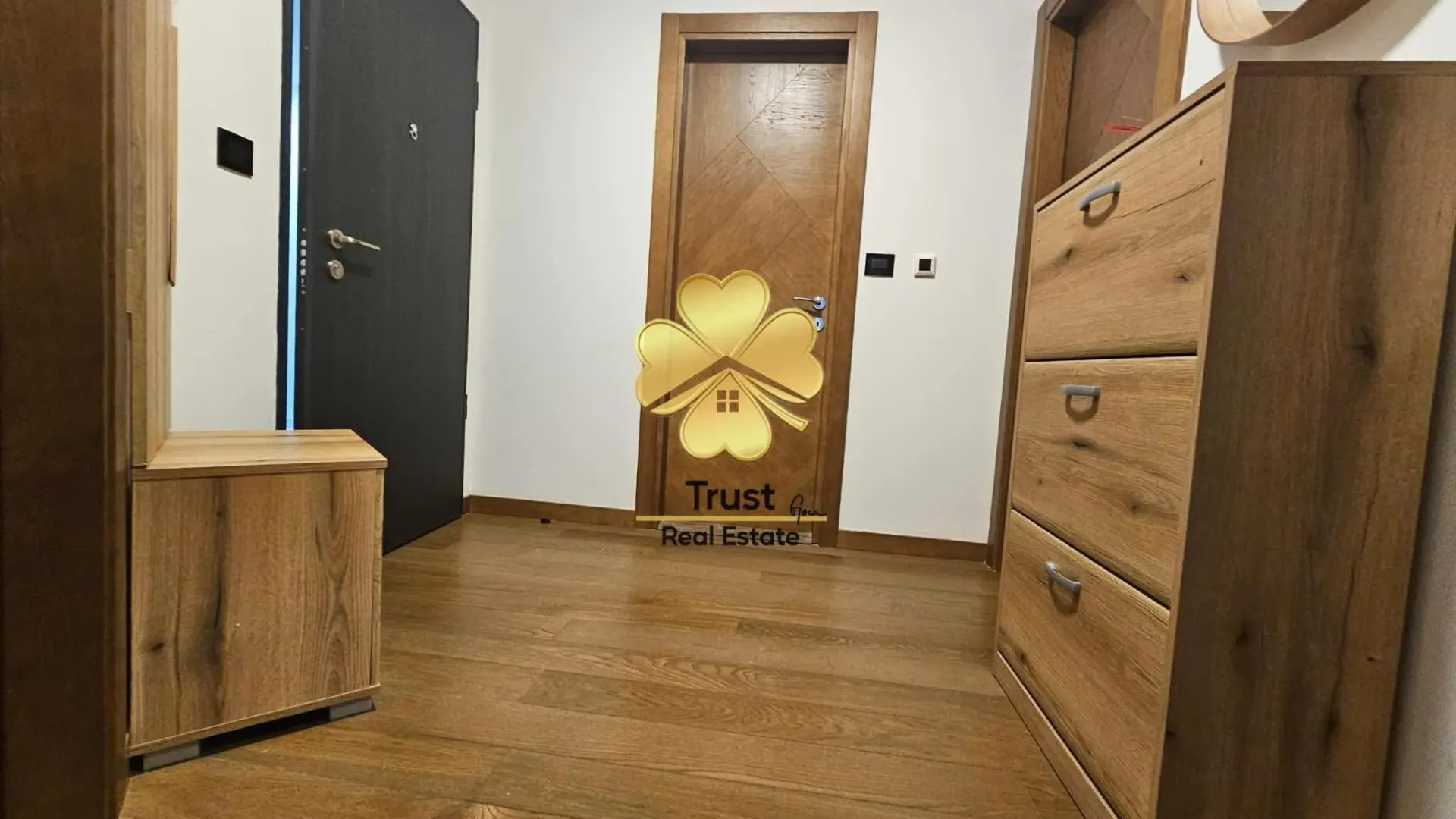 Rent, two bedroom apartment, 80m², Ljubović, Podgorica