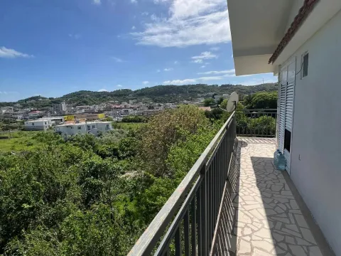 Prodaja, kuća, 190m², Ulcinj, Crna Gora - image 7