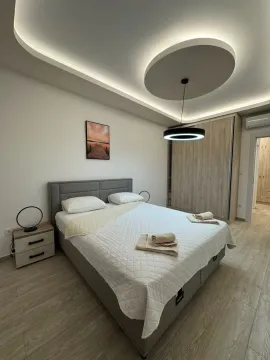 Sale, two bedroom apartment, 74m², Bečići, Budva - image 3