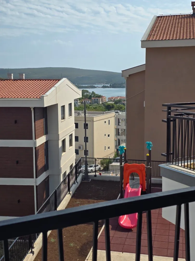 Prodaja, dvosoban stan, 70m², Kava, Tivat