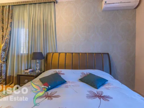 Izdavanje, trosoban stan, 110m², Centar, Podgorica - image 4