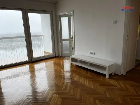 Izdavanje, trosoban stan, 73m², Kej, Novi Sad Sve Podlokacije - image 3