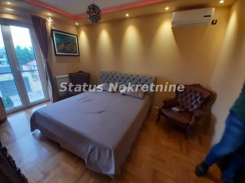 Sale, house, 582m², Tatarsko brdo, Petrovaradin