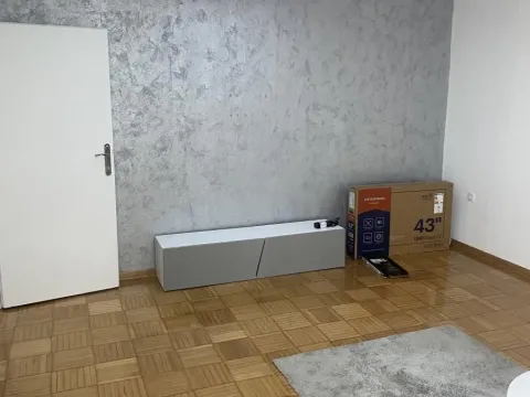 Izdavanje, dvosoban stan, 67m², Konjarnik, Voždovac Sve Podlokacije - image 2