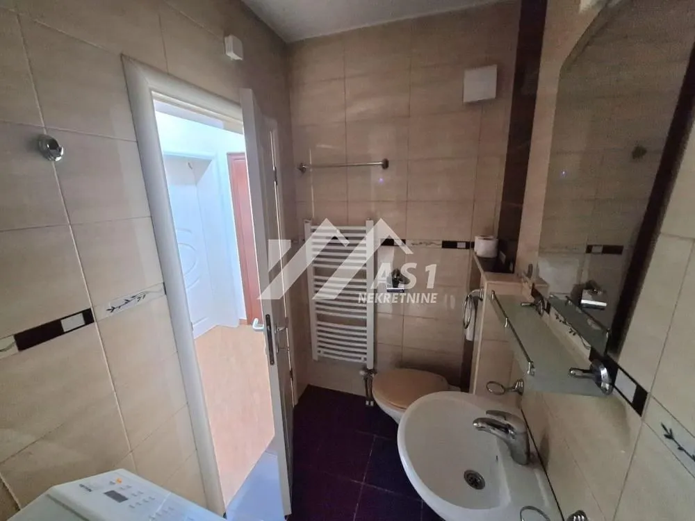 Prodaja, jednosoban stan, 32m², Adice, Novi Sad Sve Podlokacije