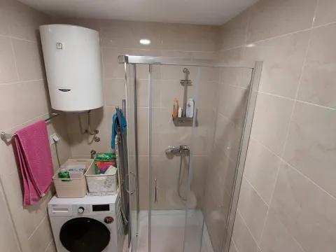 Izdavanje, jednosoban stan, 47m², Budva, Crna Gora - image 5