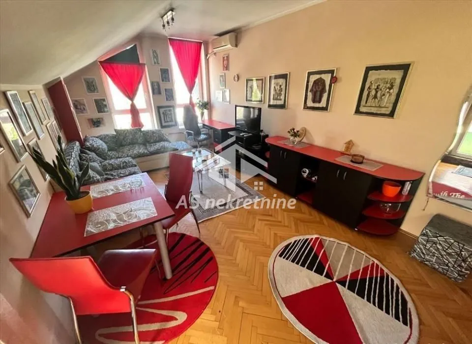 Izdavanje, dvosoban stan, 44m², Novi Beograd Blok 63, Novi Beograd Sve Podlokacije