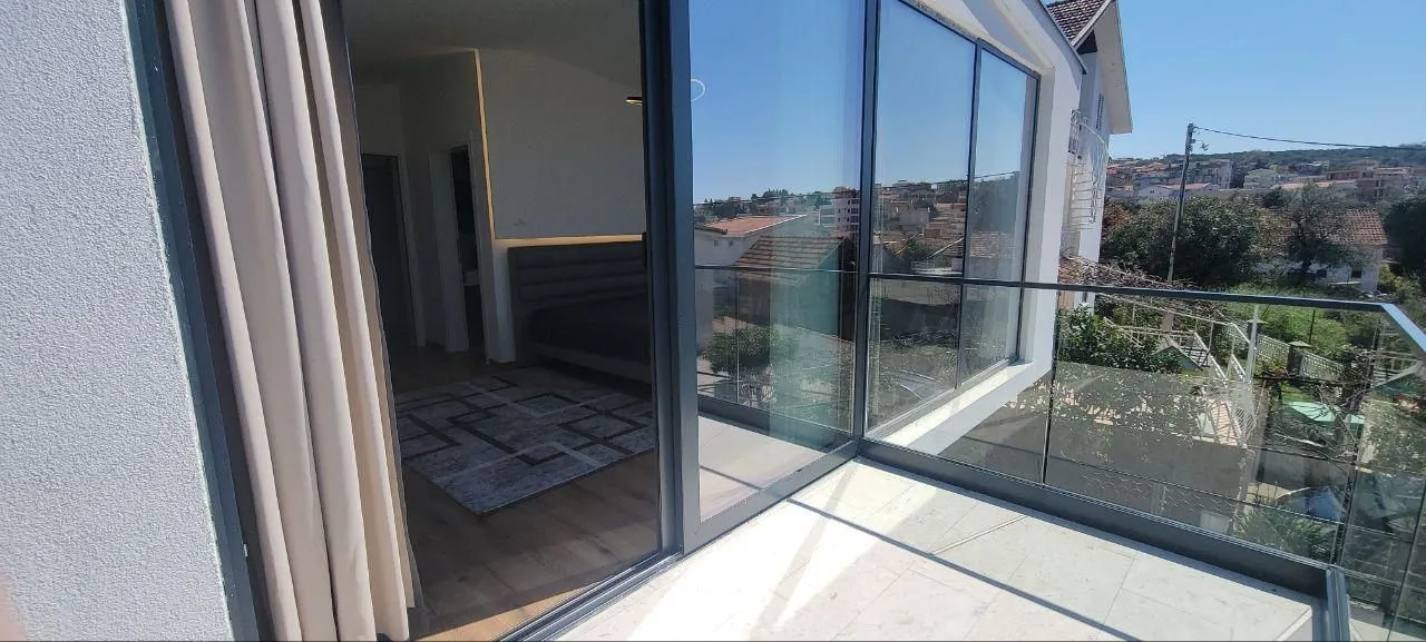 Prodaja, kuća, 138m², Dobra Voda, Budva