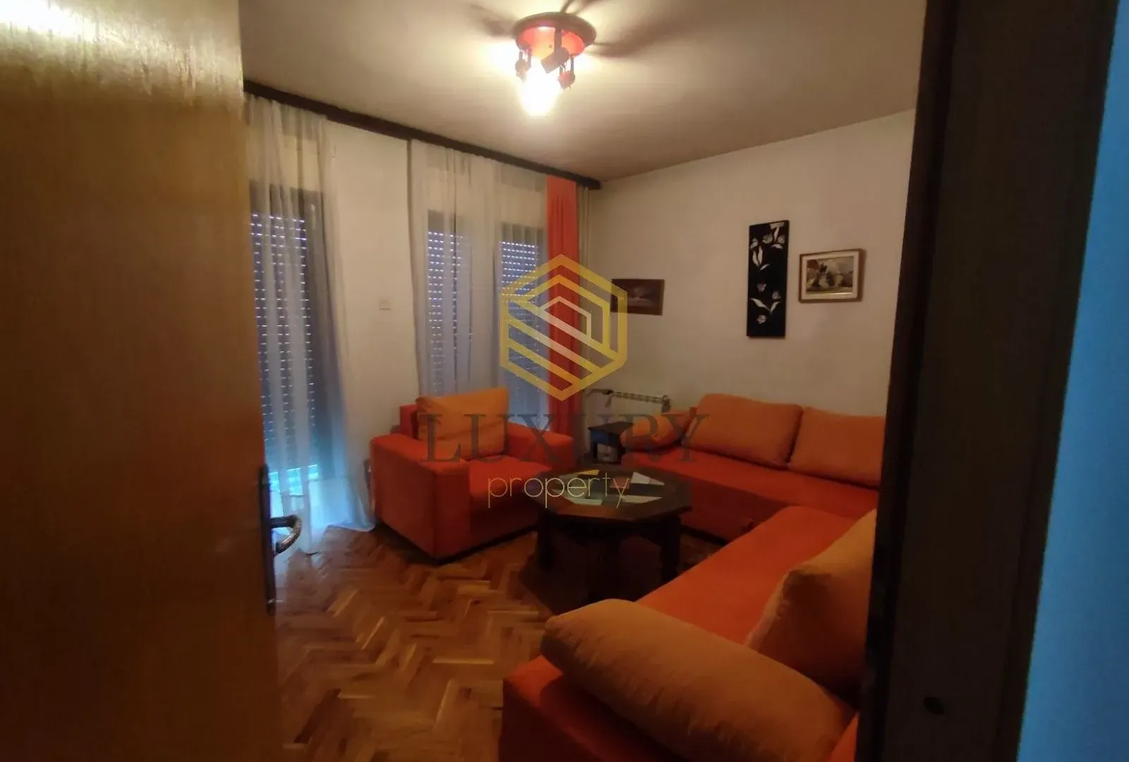 Rent, house, 200m², Zagorič, Podgorica
