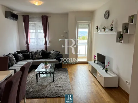 Sale, two bedroom apartment, 64m², City Kvart, Podgorica - image 2