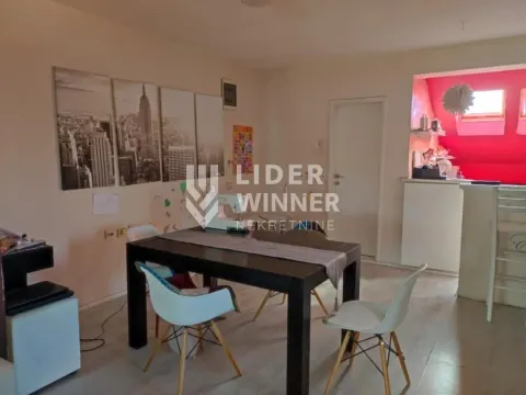 Sale, house, 350m², Bezanijska Kosa 1, Bežanijska Kosa Sve Podlokacije - image 11