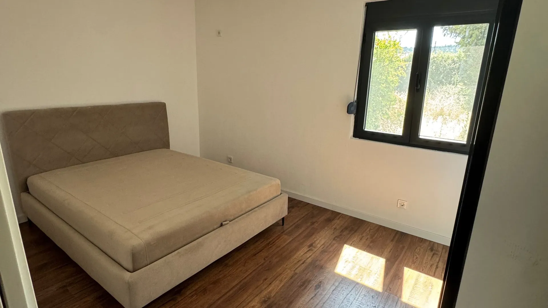Rent, three bedroom apartment, 75m², Polje, Bar