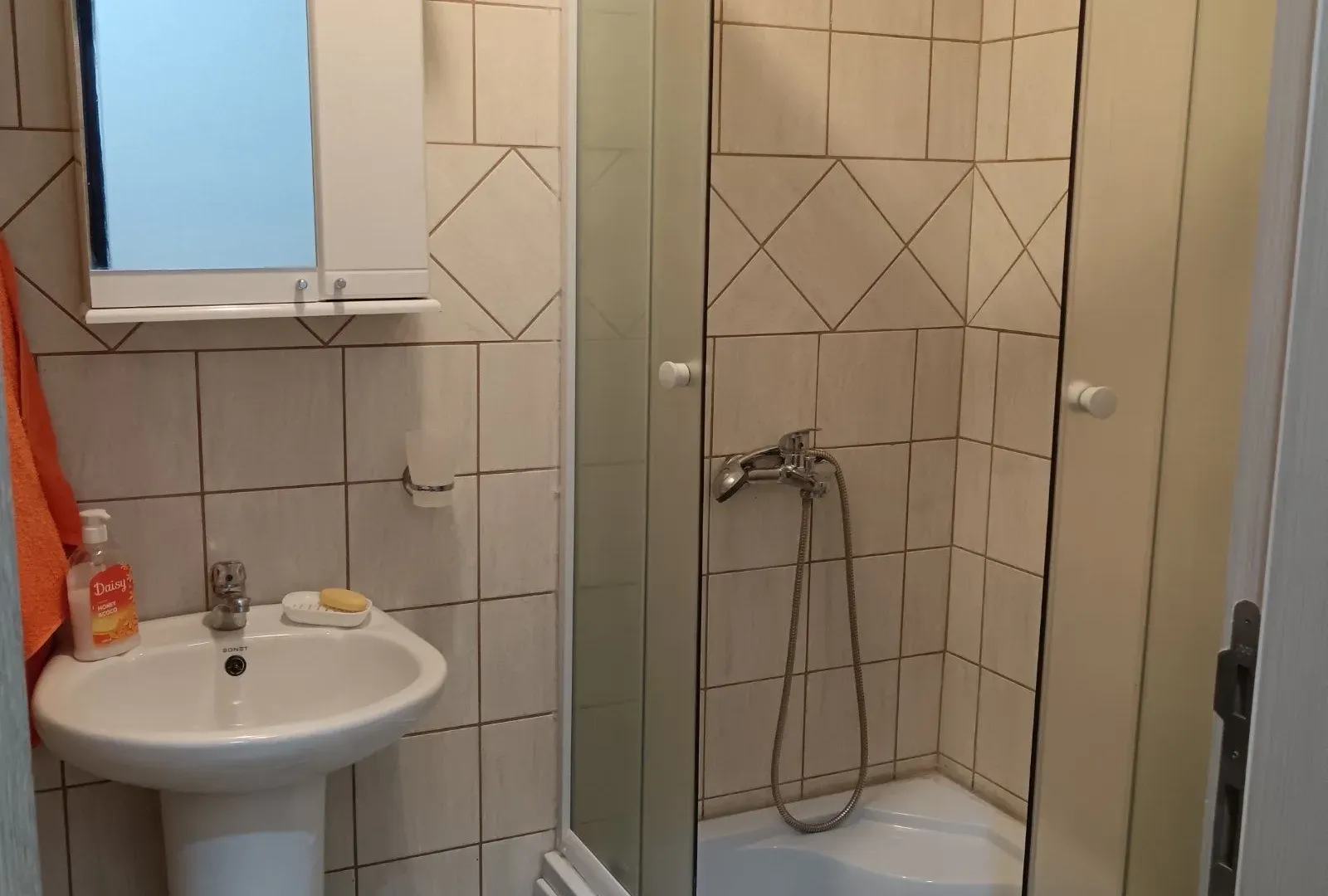 Rent, one bedroom apartment, 42m², Stari Aerodrom, Podgorica