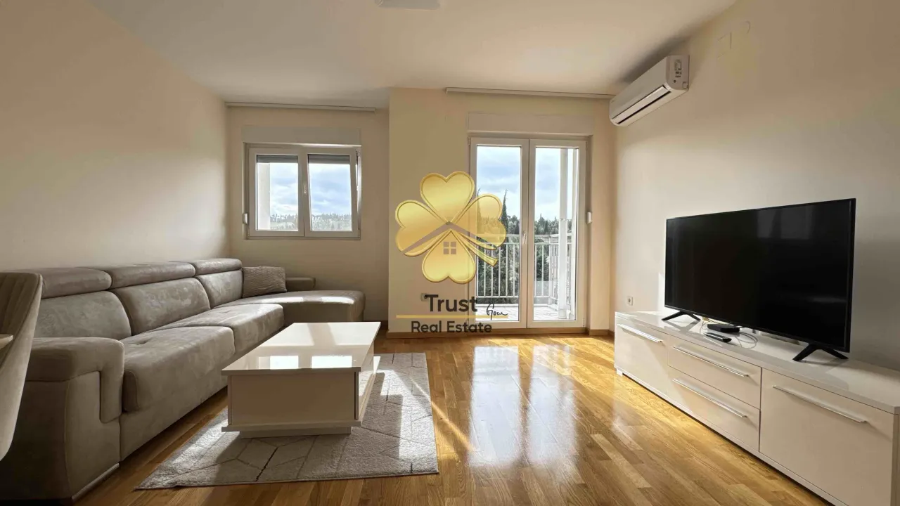 Izdavanje, trosoban stan, 75m², Zagorič, Podgorica