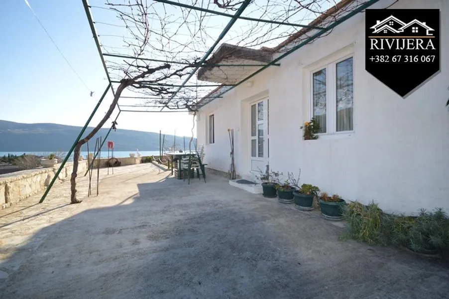 Prodaja, kuća, 64m², Zelenika, Herceg Novi