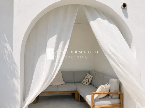 Prodaja, jednosoban stan, 57m², Srbina, Herceg Novi - image 7