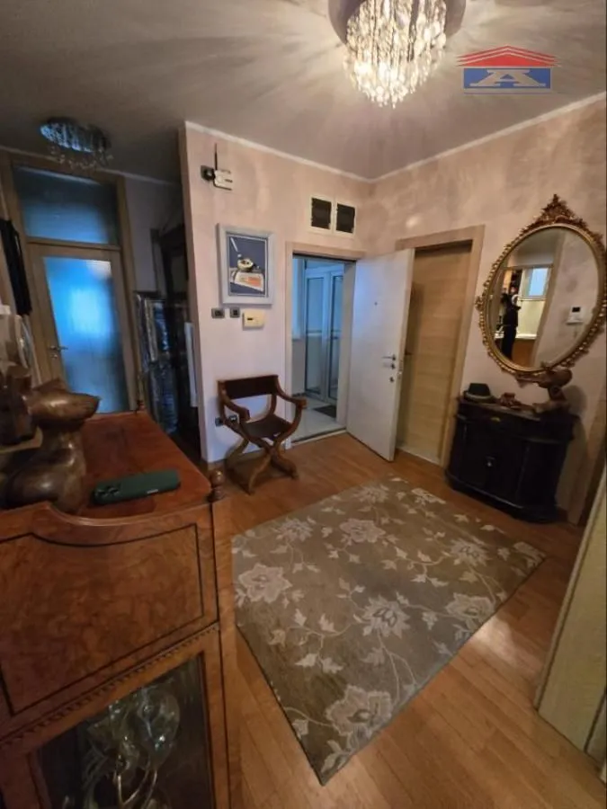 Sale, four bedroom apartment, 131m², Centar, Novi Sad