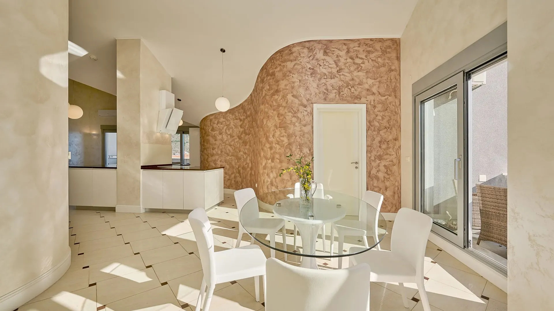 Prodaja, petosoban stan, 181m², Budva, Crna Gora