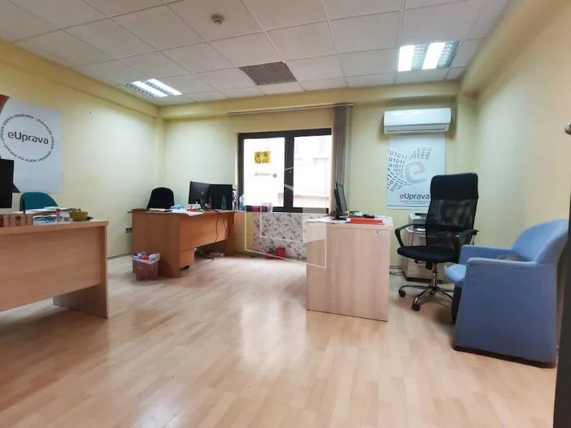 Sale, office space, 535m², Centar, Podgorica