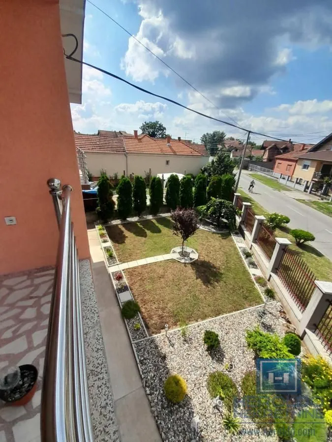 Sale, house, 180m², Centar, Ćuprija