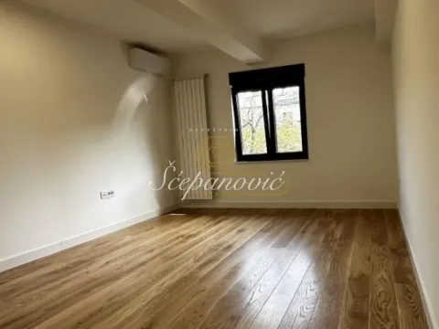 Prodaja, četvorosoban stan, 110m², Centar, Novi Sad - image 26