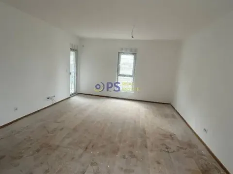 Prodaja, trosoban stan, 82m², Podgorica, Crna Gora - image 8