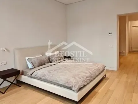 Prodaja, četvorosoban stan, 133m², Stari Grad, Beograd - image 6