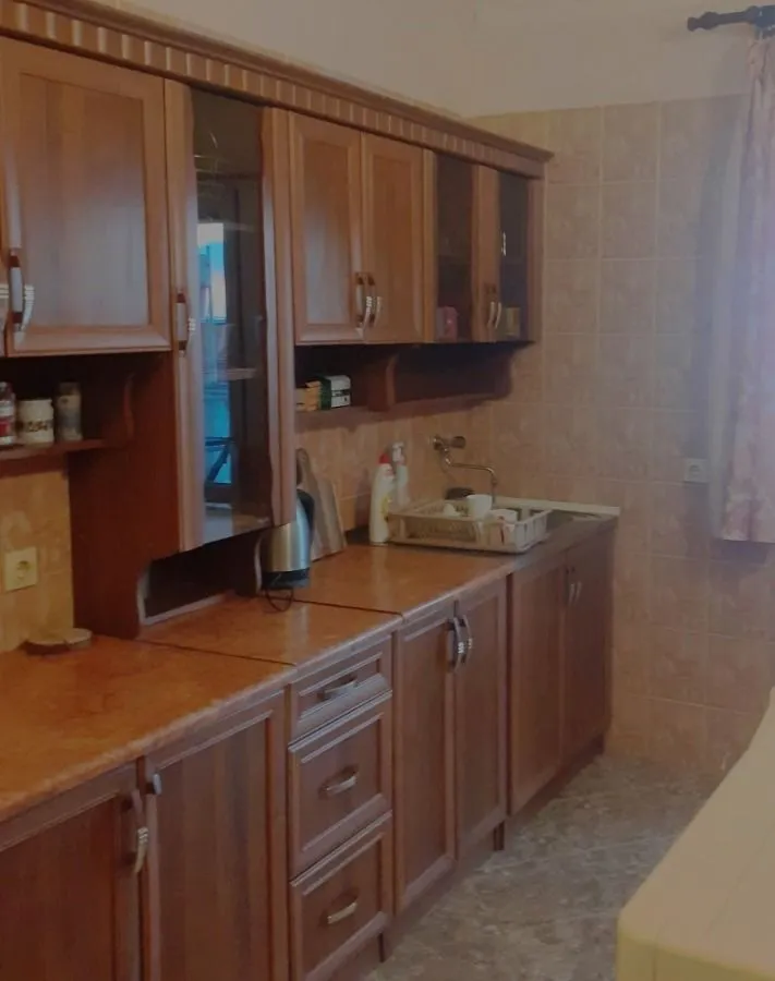 Rent, three bedroom apartment, 220m², Šušanj, Bar