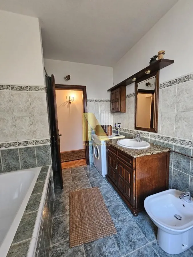 Prodaja, kuća, 331m², Veternik, Novi Sad Sve Podlokacije