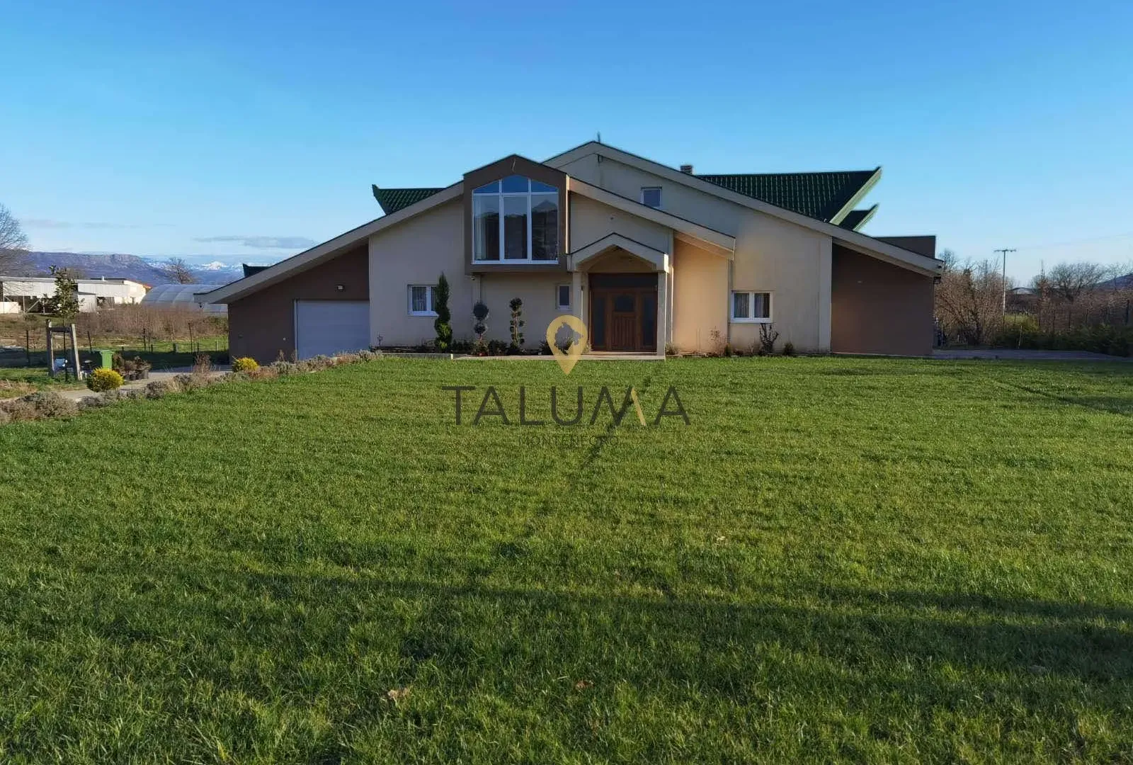 Prodaja, kuća, 400m², Grlić, Danilovgrad