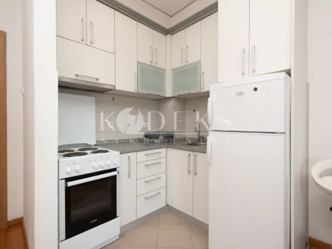 Izdavanje, garsonjera, 30m², Tuški Put, Podgorica - image 3